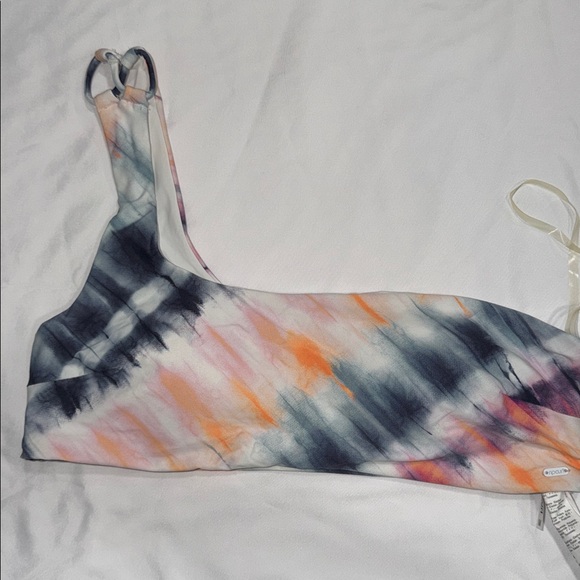 Rip Curl Surf Trip One Shoulder Bikini Top, M - Picture 4 of 7